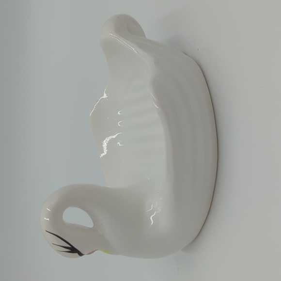 Vintage Swan Soap Dish 5 Inch White Shiny Ceramic Trinket Dish Decorative - Picture 4 of 11